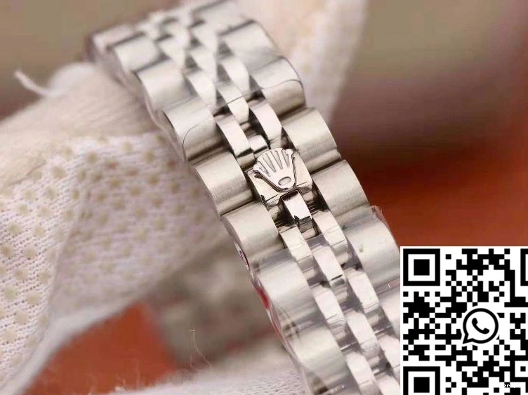 White Dial Lady 28MM Rolex Datejust 0204